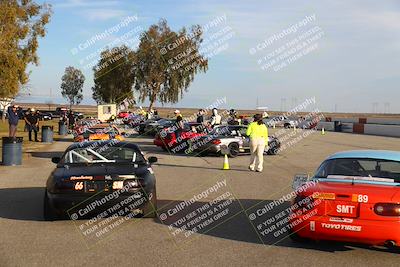 media/Jan-14-2024-CalClub SCCA (Sun) [[2b2dc9dce5]]/Around the Pits/